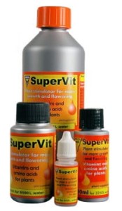 HESI SUPERVIT 100ml Stymulator wzrostu i kwitnienia